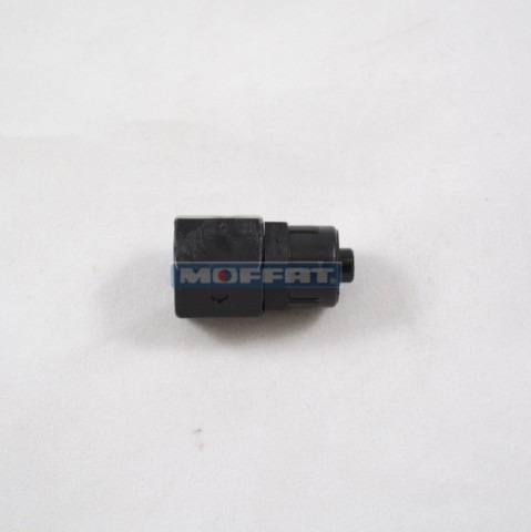R62090538 - PIPE FITTING 1/4" FEMALE STRAIGHT